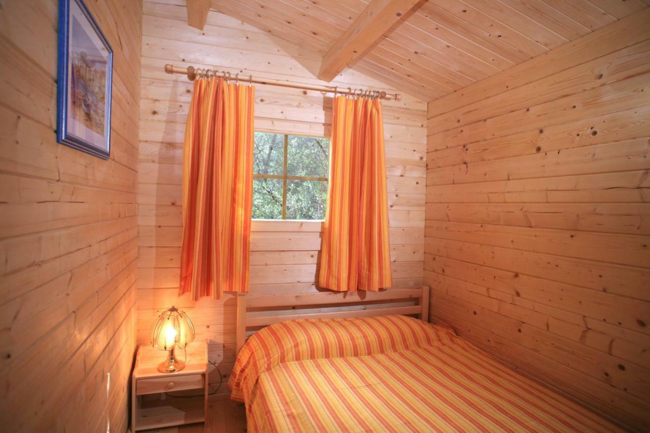 Camping Les Oliviers Porto  Esterno foto